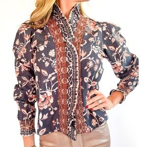 Love The Label Zuri Devon Floral Blouse Black Multi small NWT